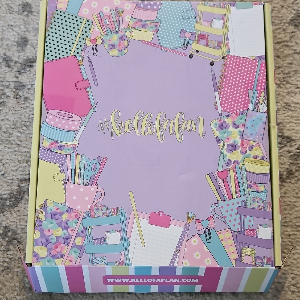 Kell Of A Plan Colorful Stationery Box